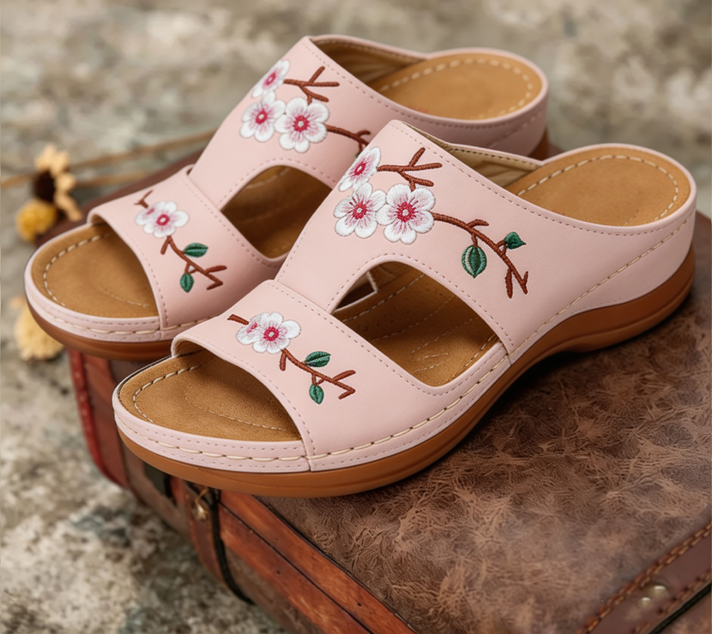 🌸Retro-style embroidered summer sandals | Ergonomic arch support — Walk all day without fatigue | Non-slip and breathable