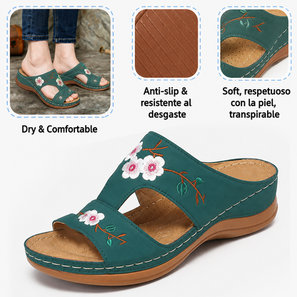 🌸Retro-style embroidered summer sandals | Ergonomic arch support — Walk all day without fatigue | Non-slip and breathable