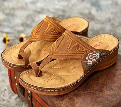 🌸Retro-style embroidered summer sandals | Ergonomic arch support — Walk all day without fatigue | Non-slip and breathable