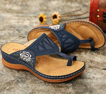 🌸Retro-style embroidered summer sandals | Ergonomic arch support — Walk all day without fatigue | Non-slip and breathable