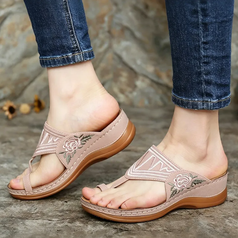 🌸Retro-style embroidered summer sandals | Ergonomic arch support — Walk all day without fatigue | Non-slip and breathable